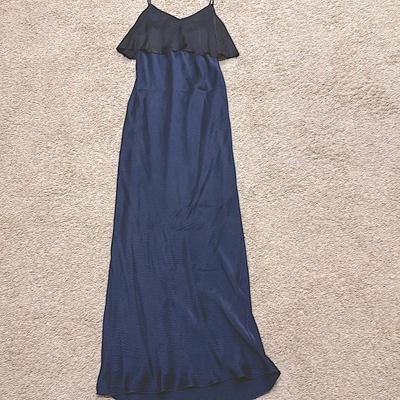 DvF Diane von Furstenberg Popover Tiered Navy Blue & Black Hammered Silk Dress - Picture 6 of 16